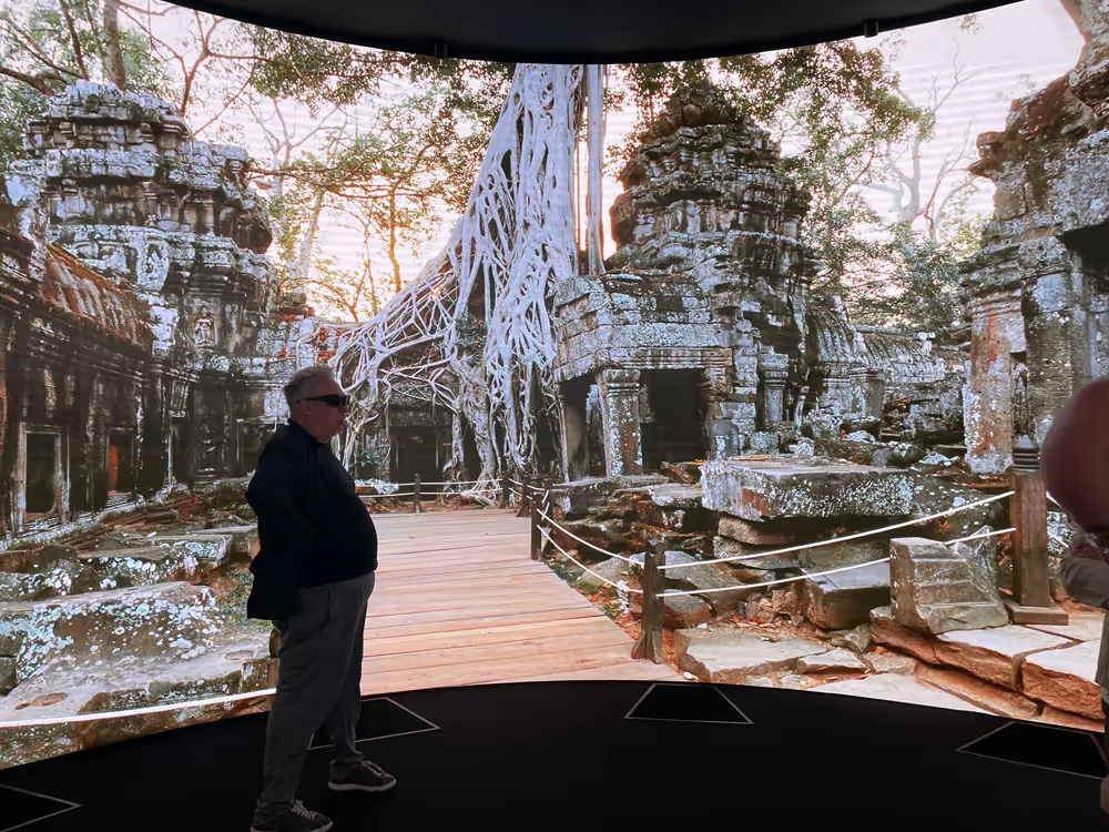 Immersive 360 presentation of a temple panorama inside the nVis environment.